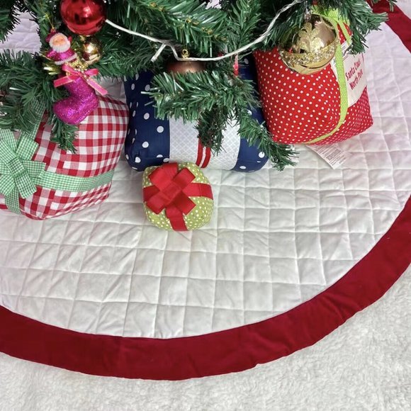 New-White Velvet Quilted Christmas Tree Skirt-Red Cuff-Free Personalization - Picture 2 of 4